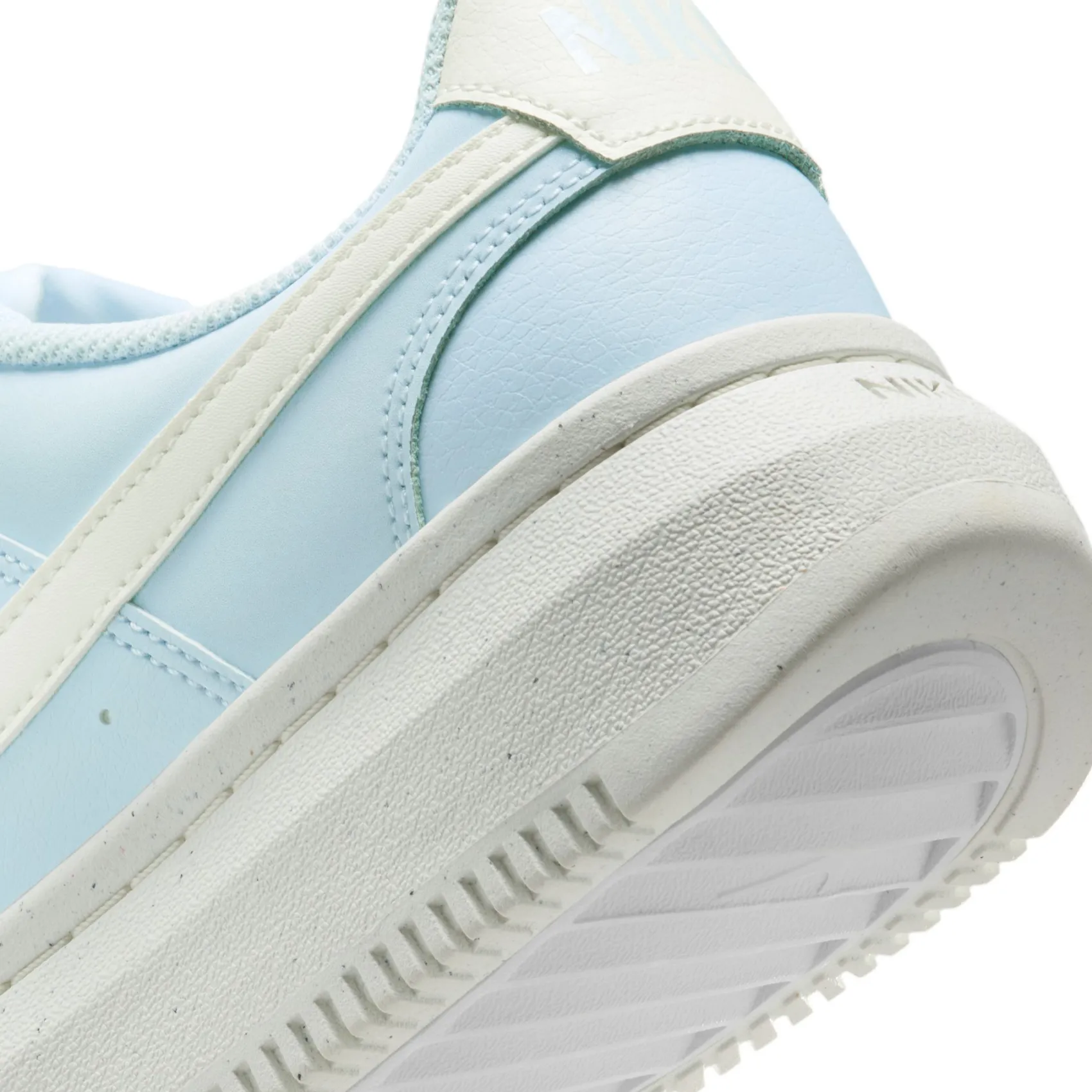Sneaker|Schnürschuhe|Nike Damen Nike Court Vision Alta in Übergrößen