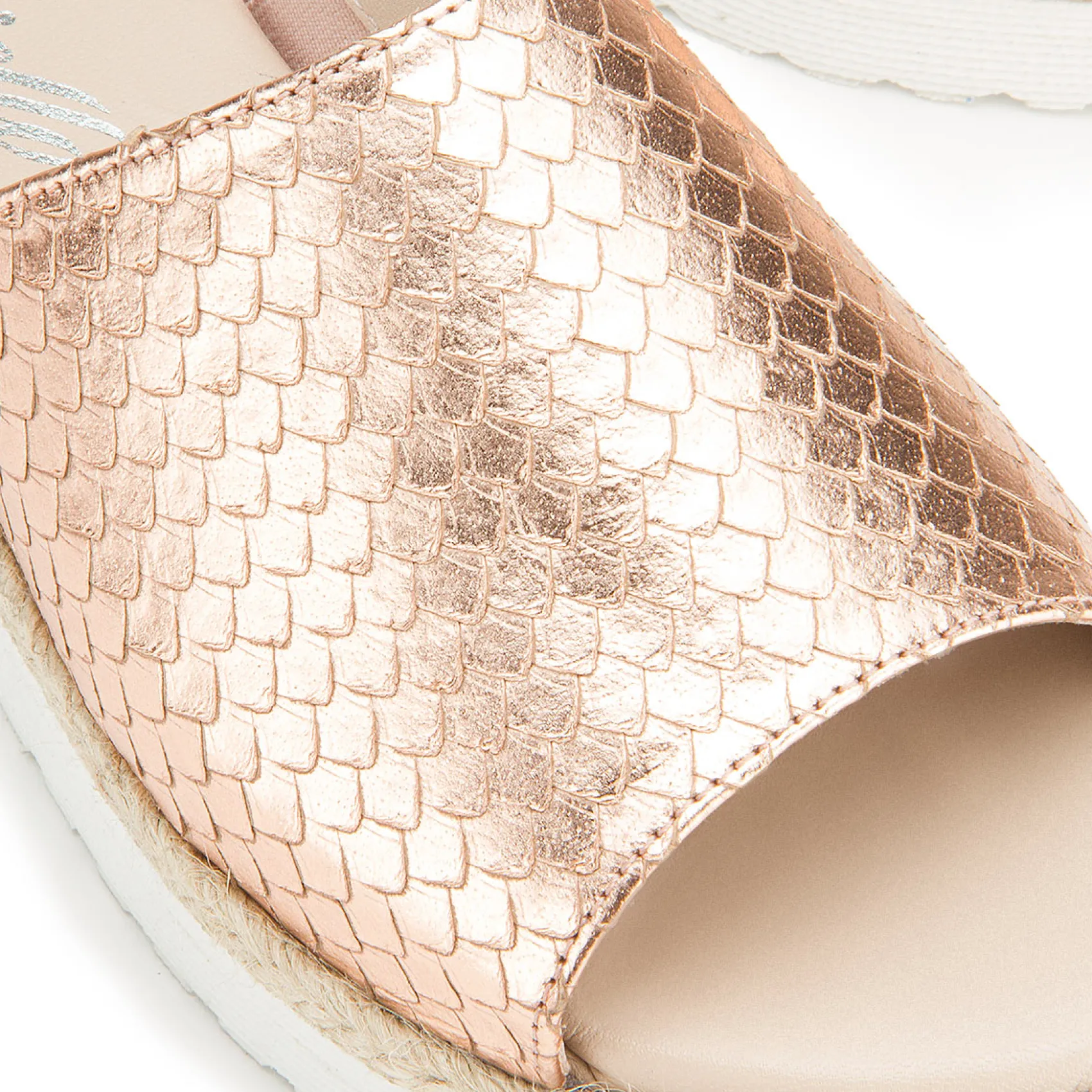 Sandalen|Pantoletten|Horsch Schuhe Pantolette in Untergrößen Gold