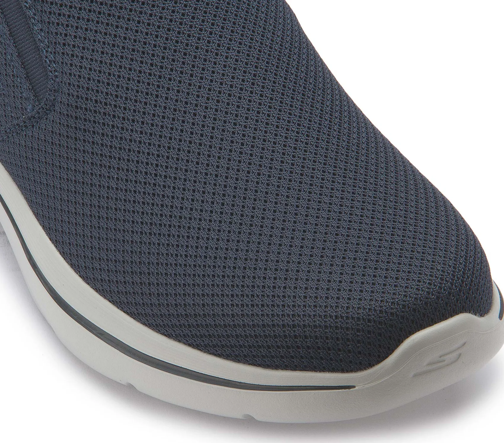 Sneaker|Slipper|Skechers Slip Ins in Übergrößen