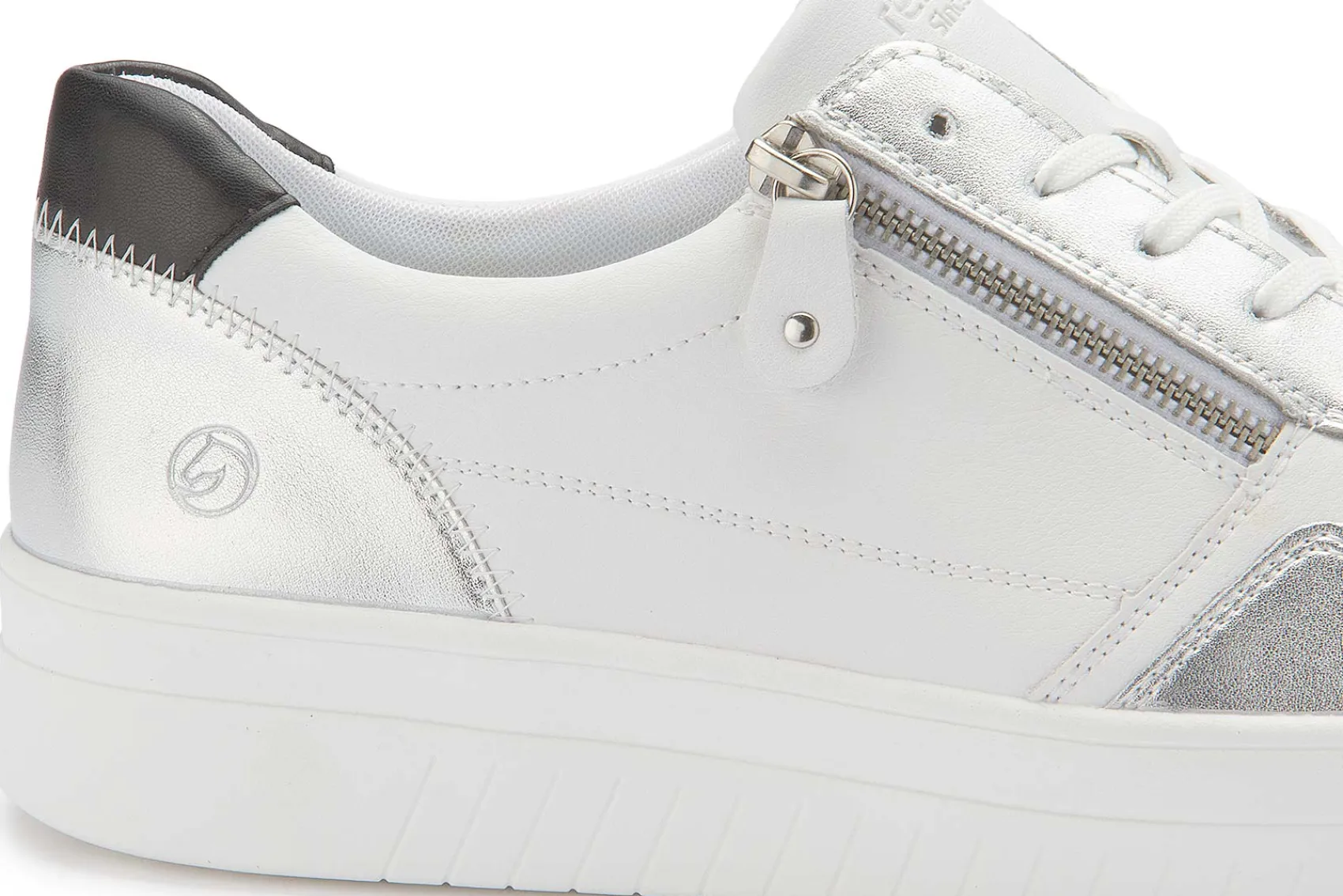 Sneaker|Schnürschuhe|Remonte Sneaker in Übergrößen